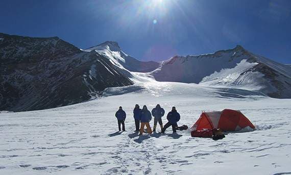 Everest North Side Spring 2019 Expedition is a huge success for Makalu Adventure