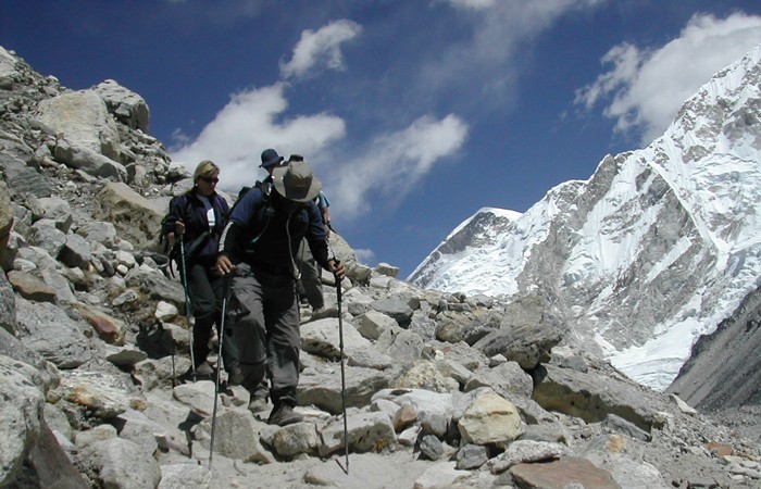 Everest base Camp Trek : Makalu Adventure