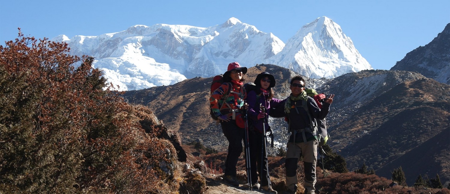 Kanchenjunga Trek : Kanchenjunga Base Camp Trekking - Makalu Adventure