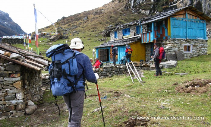 Trekking and Day tours in Nepal, Bhutan and Tibet with Makalu Adventure