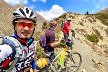 Biking in Annapurna Circuit