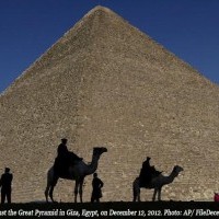 Egypt’s tourism revenues jump 77 pct to $4.781 in H1 2018: government official