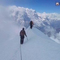  Pisang Peak Climbing
